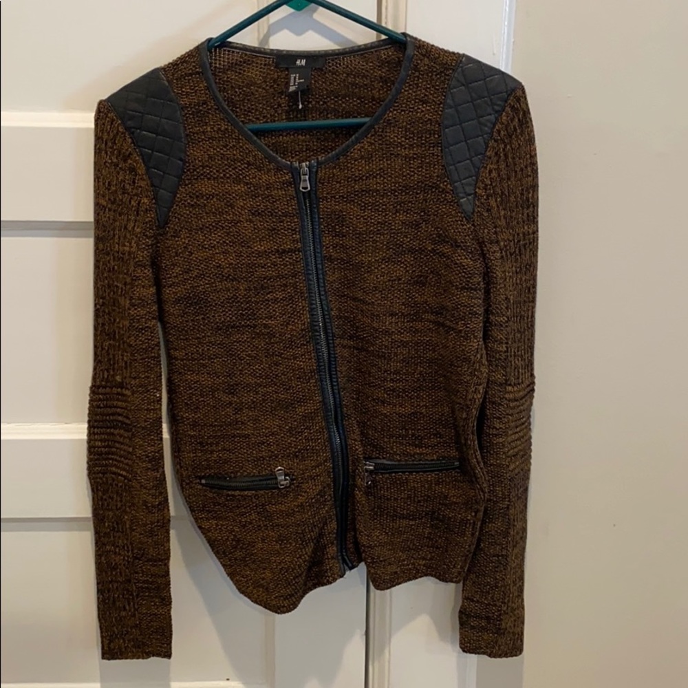 H&M zip up tweed sweater, leather& pocket details